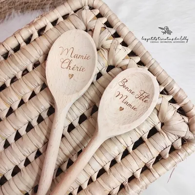CUILLÈRE EN BOIS PERSONNALISABLE